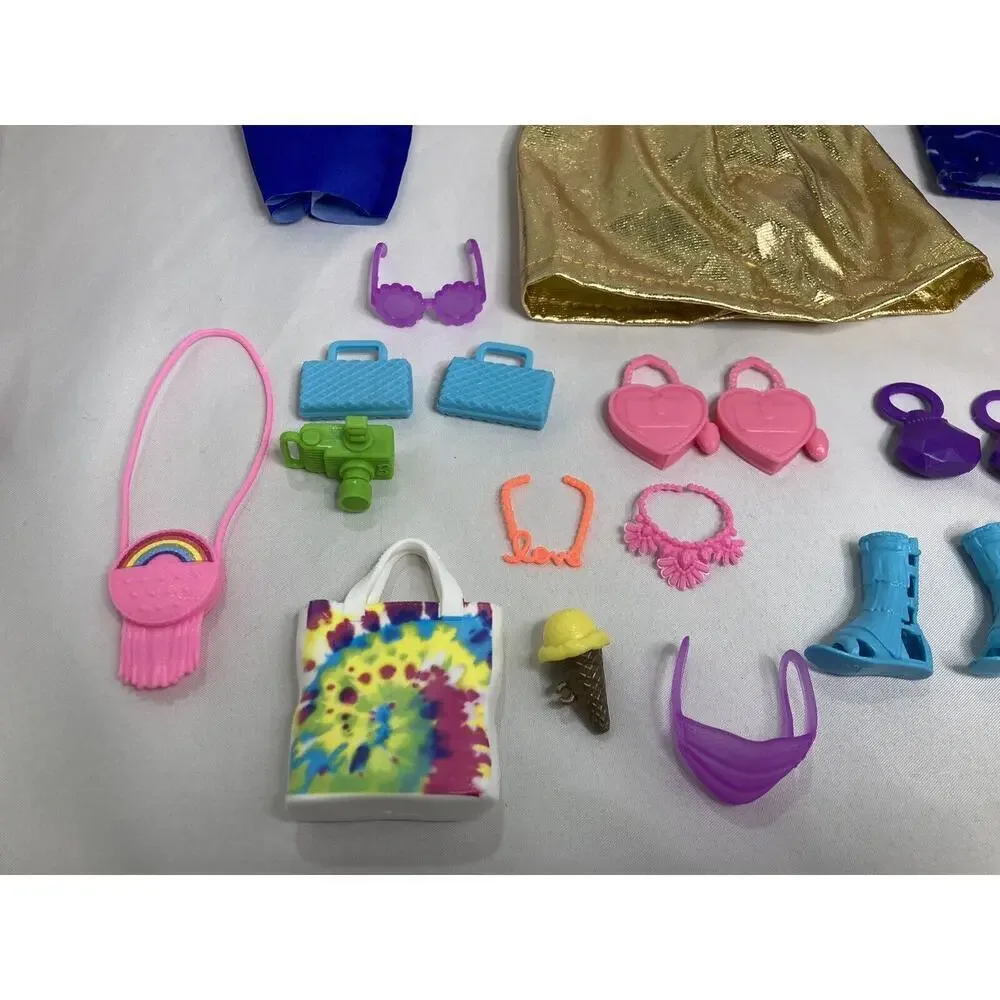 Vintage 1990’s Barbie Cothing & Accessories Purse Camera Mickey Balloon